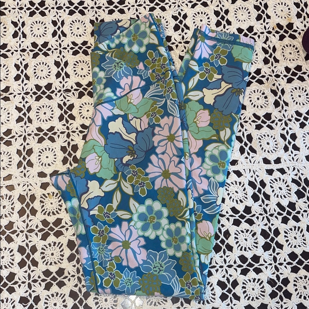 Aerie Floral Leggings - Blue, Green, and Pink - Picture 4 of 4